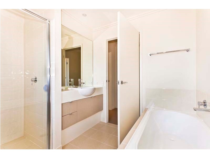 3 Reeves Crescent, Bonnyrigg NSW 2177