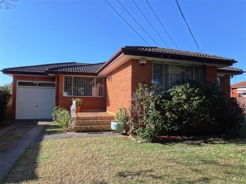 821 The Horsley Drive, Smithfield NSW 2164