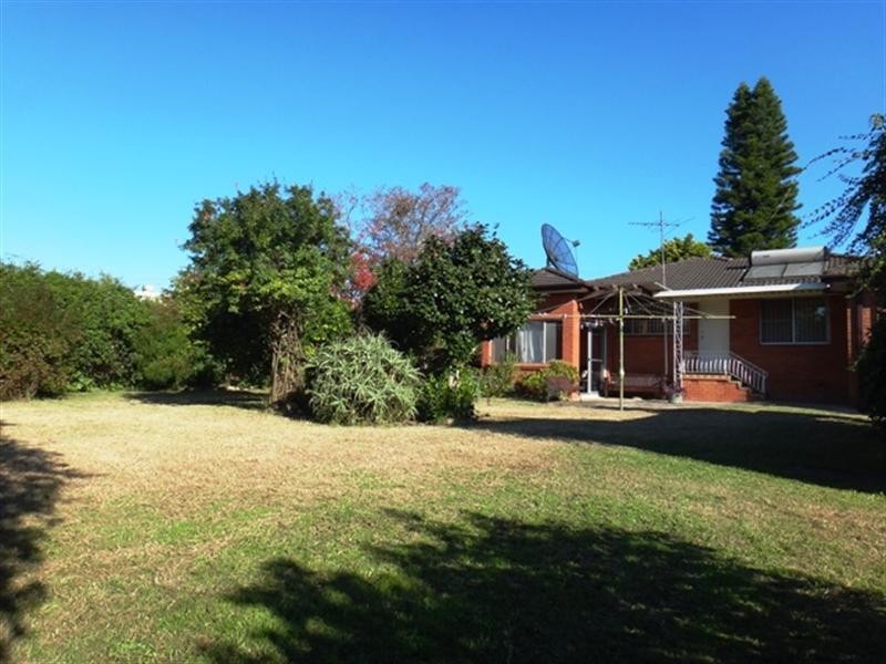 821 The Horsley Drive, Smithfield NSW 2164