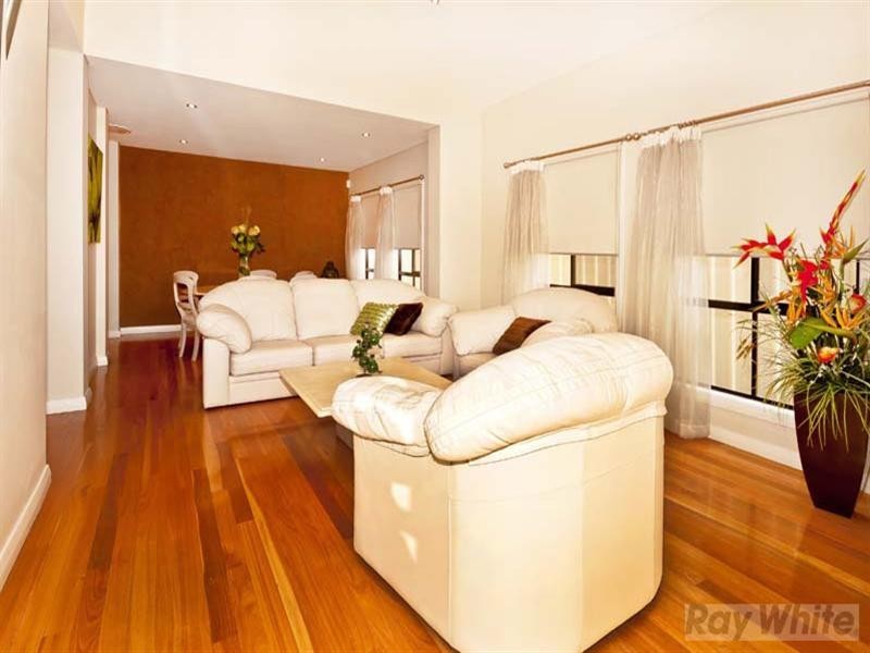 6a Richmond Crescent, Cecil Hills NSW 2171