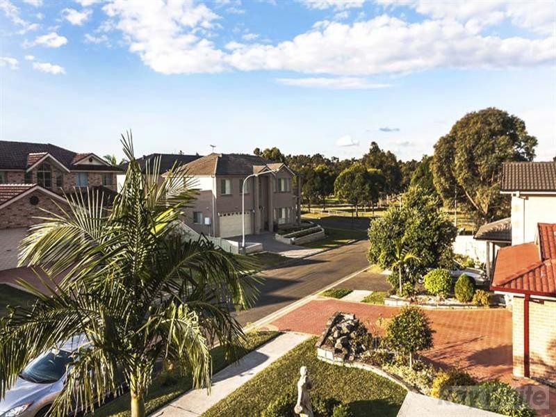 6a Richmond Crescent, Cecil Hills NSW 2171