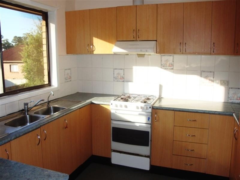 19 Greenfield Road, Greenfield Park NSW 2176