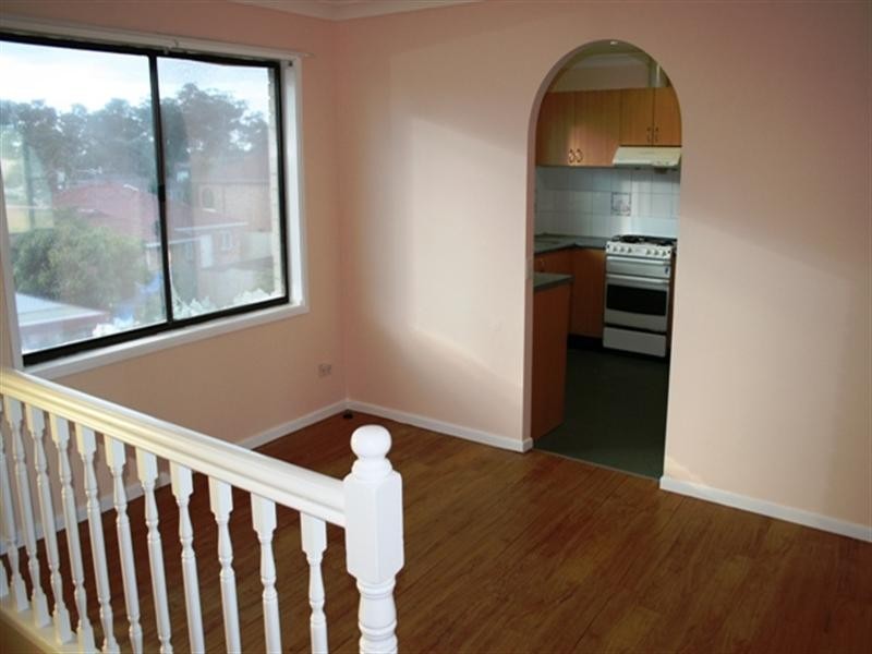 19 Greenfield Road, Greenfield Park NSW 2176