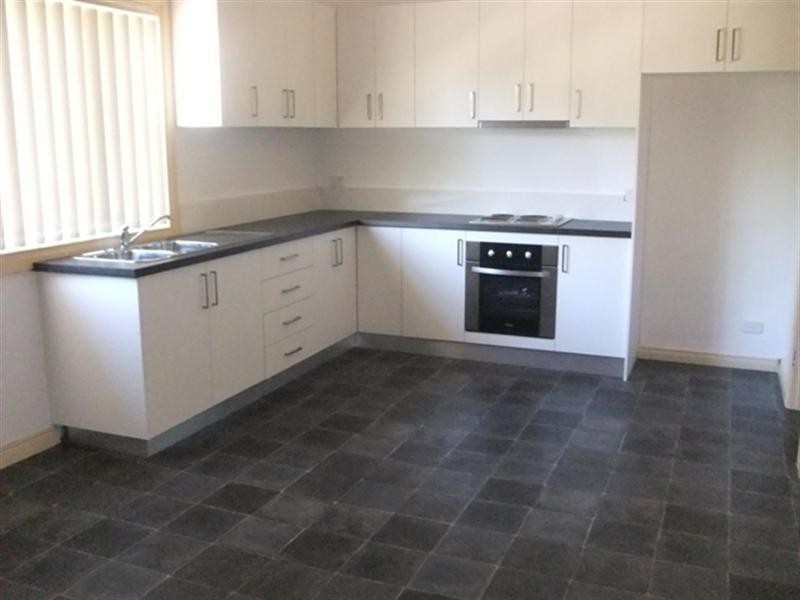 4A/2 Lewers Close, Abbotsbury NSW 2176