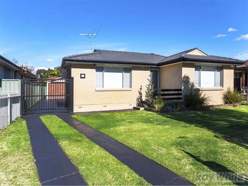 238 Prairie Vale Road, Bossley Park NSW 2176