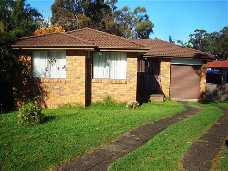 2 Ona Close, Bossley Park NSW 2176
