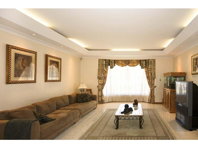 14 Mariner Cresent, Abbotsbury NSW 2176