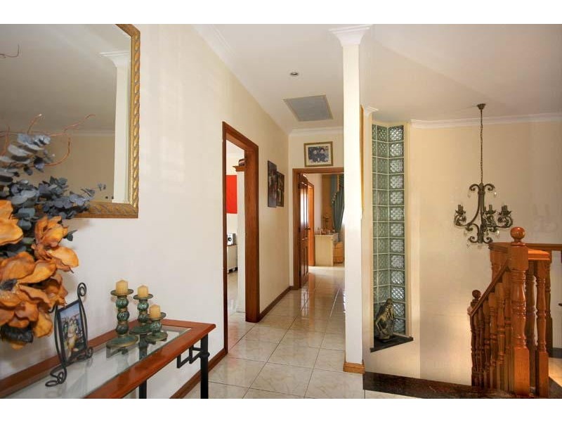 14 Mariner Cresent, Abbotsbury NSW 2176