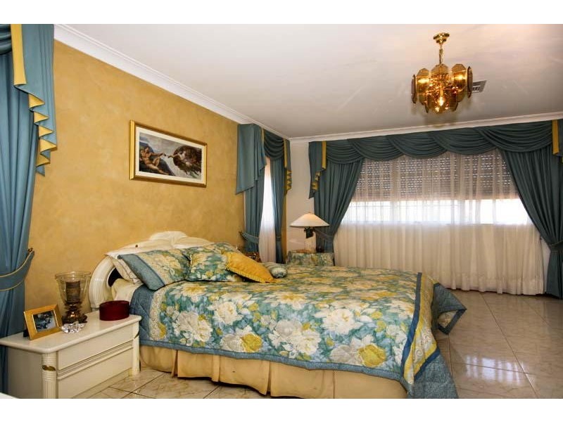 14 Mariner Cresent, Abbotsbury NSW 2176