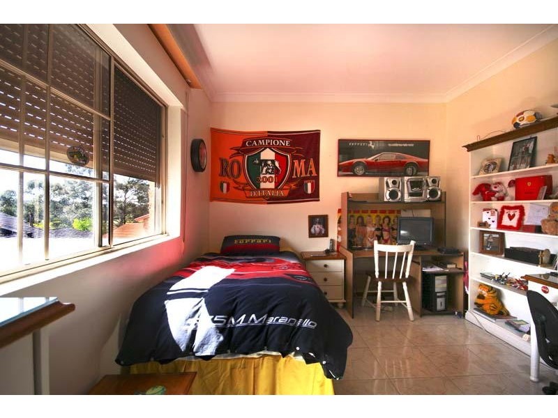 14 Mariner Cresent, Abbotsbury NSW 2176