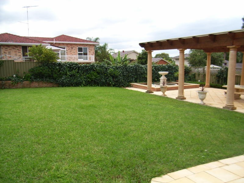 14 Mariner Cresent, Abbotsbury NSW 2176