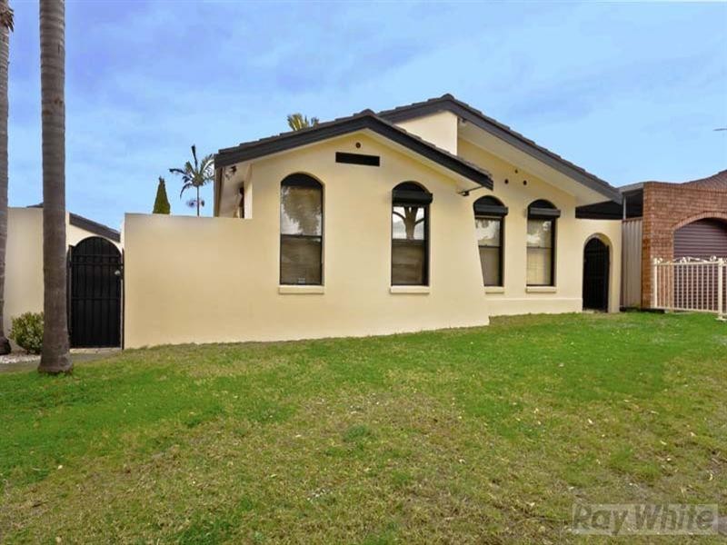 4 Yeats Street, Wetherill Park NSW 2164