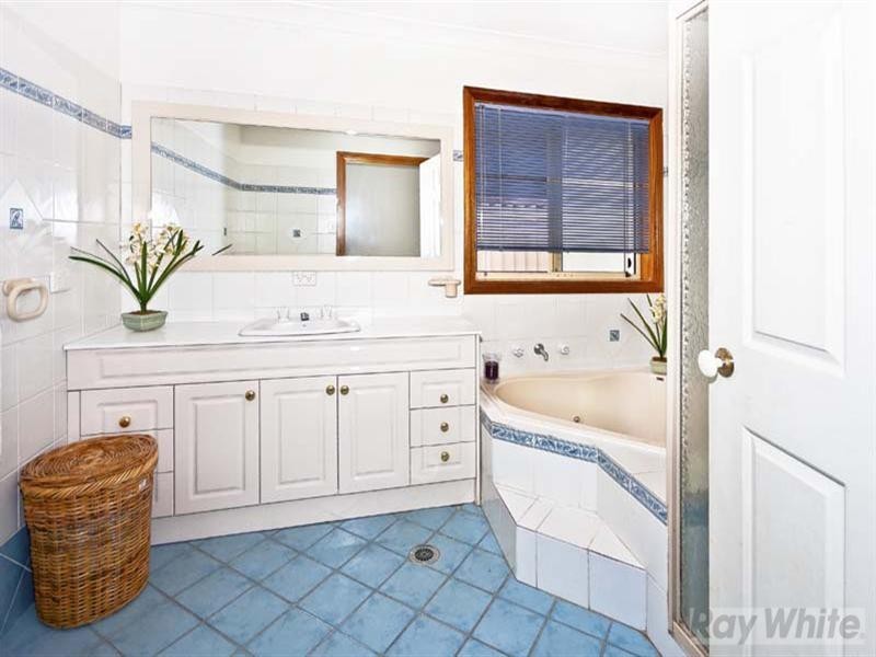 4 Yeats Street, Wetherill Park NSW 2164