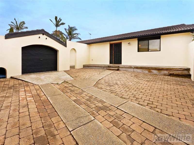 4 Yeats Street, Wetherill Park NSW 2164
