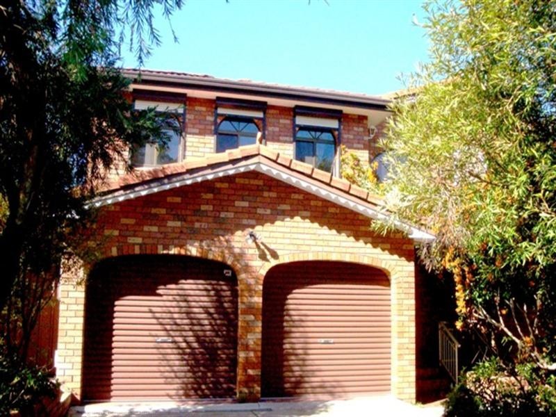 8a Tolmer Street, Bossley Park NSW 2176