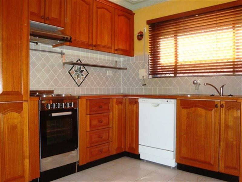 8a Tolmer Street, Bossley Park NSW 2176