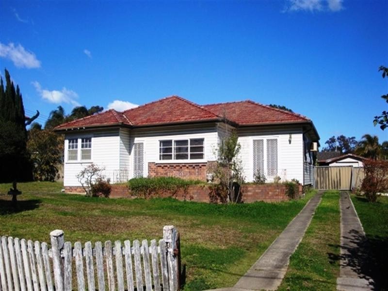 183 Neville Street, Smithfield NSW 2164