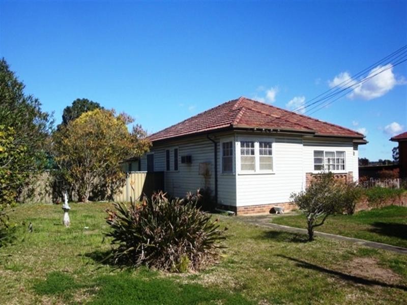 183 Neville Street, Smithfield NSW 2164