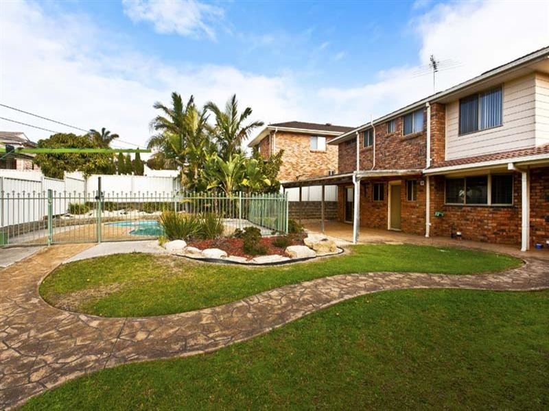 42 Darling Street, Abbotsbury NSW 2176