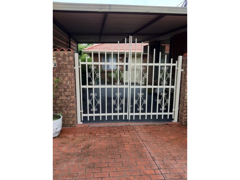 7A Burramy Close, Bossley Park NSW 2176