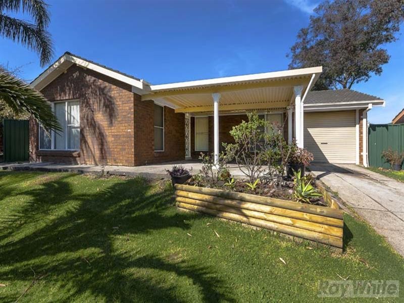 15 Wallaby Close, Bossley Park NSW 2176