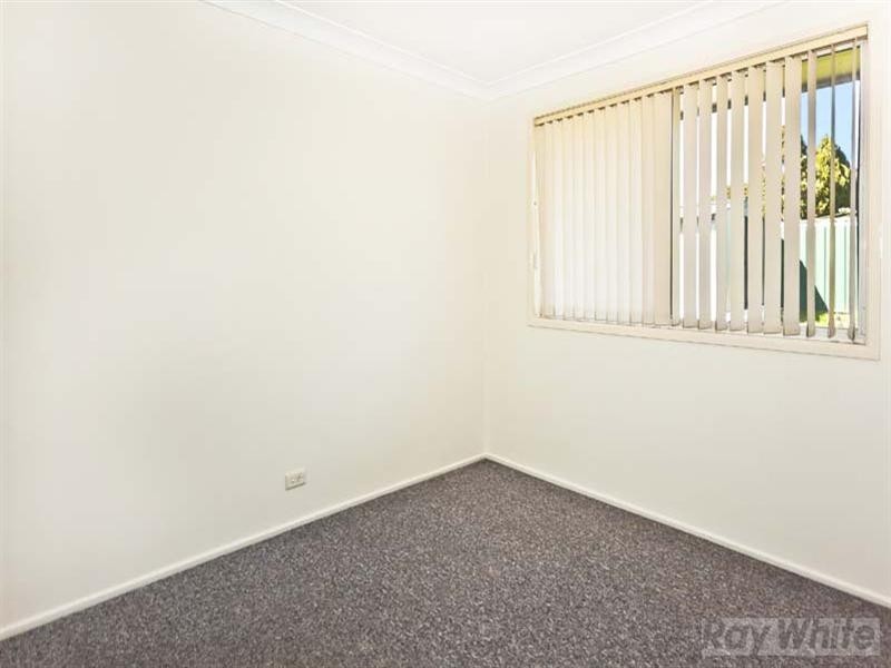 15 Wallaby Close, Bossley Park NSW 2176