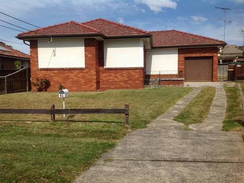 40 Serpentine Street, Merrylands NSW 2160