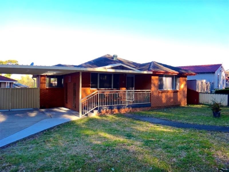 3 Maugham Crescent, Wetherill Park NSW 2164
