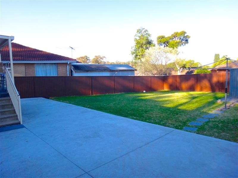 3 Maugham Crescent, Wetherill Park NSW 2164