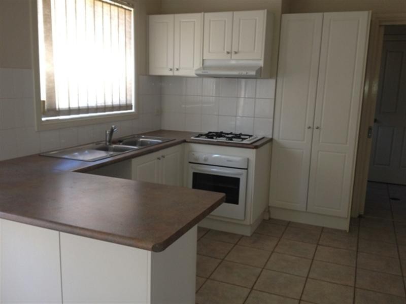 46 Marconi Road, Bossley Park NSW 2176