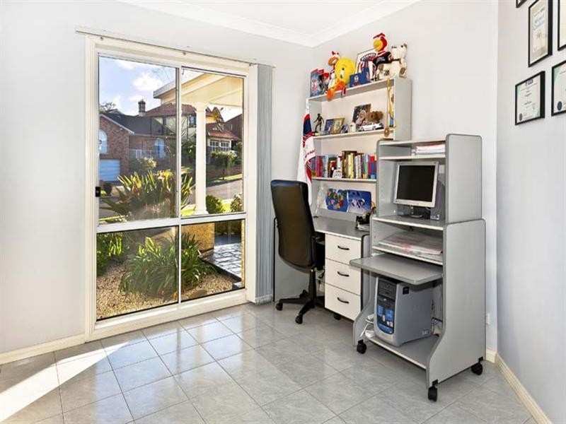 34 Heysen Street, Abbotsbury NSW 2176