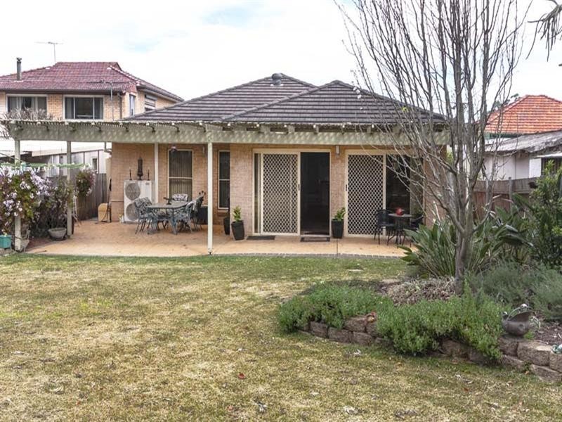 8 Joyce Street, Fairfield NSW 2165