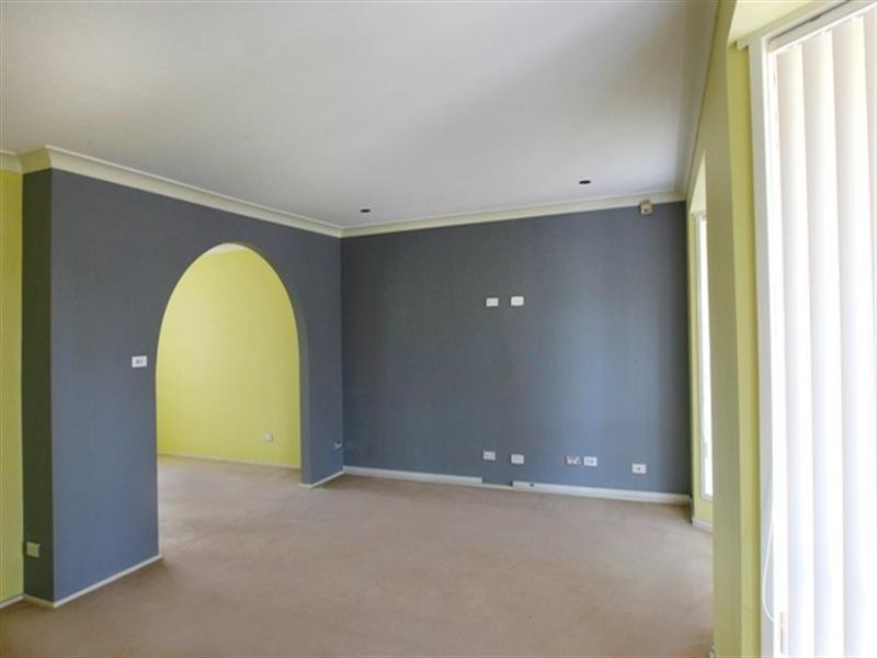 39 Restwell Road, Bossley Park NSW 2176