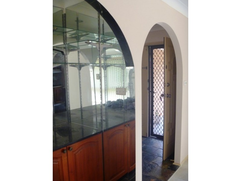 64 Glen Elgin Crescent, Edensor Park NSW 2176