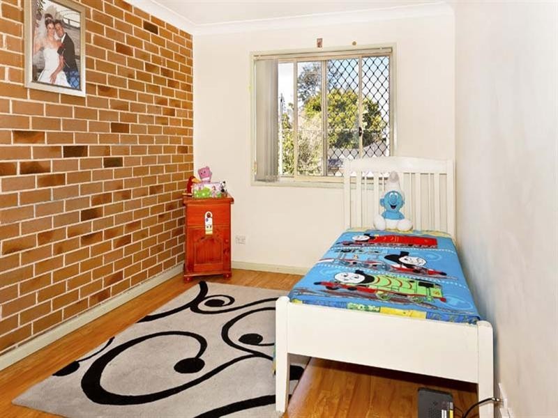 9A Rosedale Street, Canley Heights NSW 2166