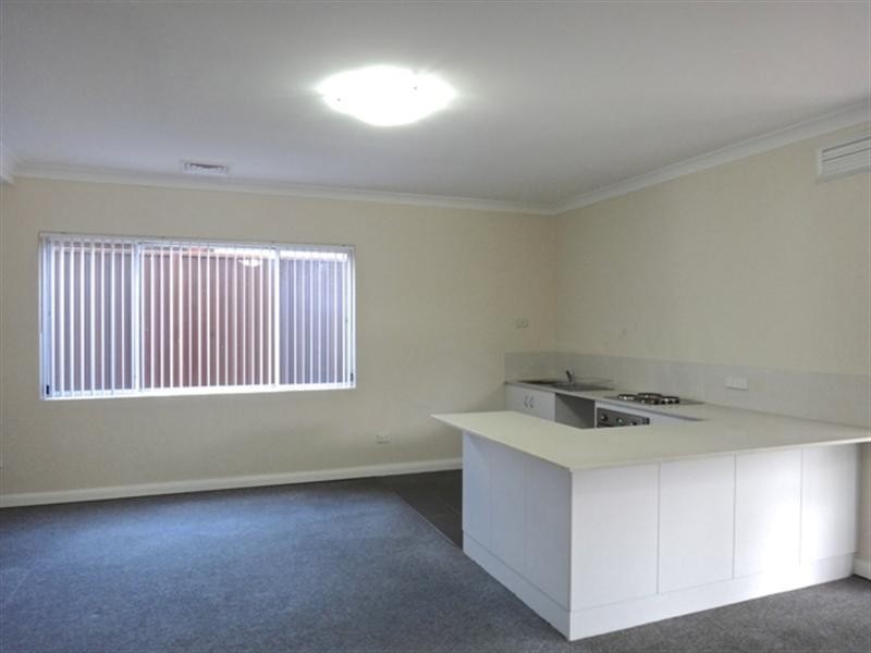 Abbotsbury NSW 2176