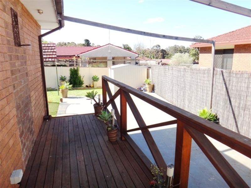 1 Maugham Crescent, Wetherill Park NSW 2164