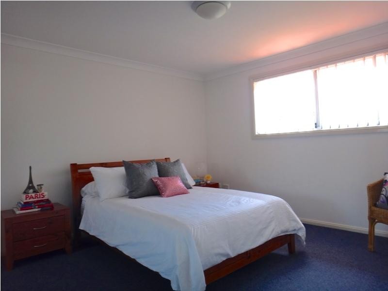 2/59-61 Devenish Street, Greenfield Park NSW 2176