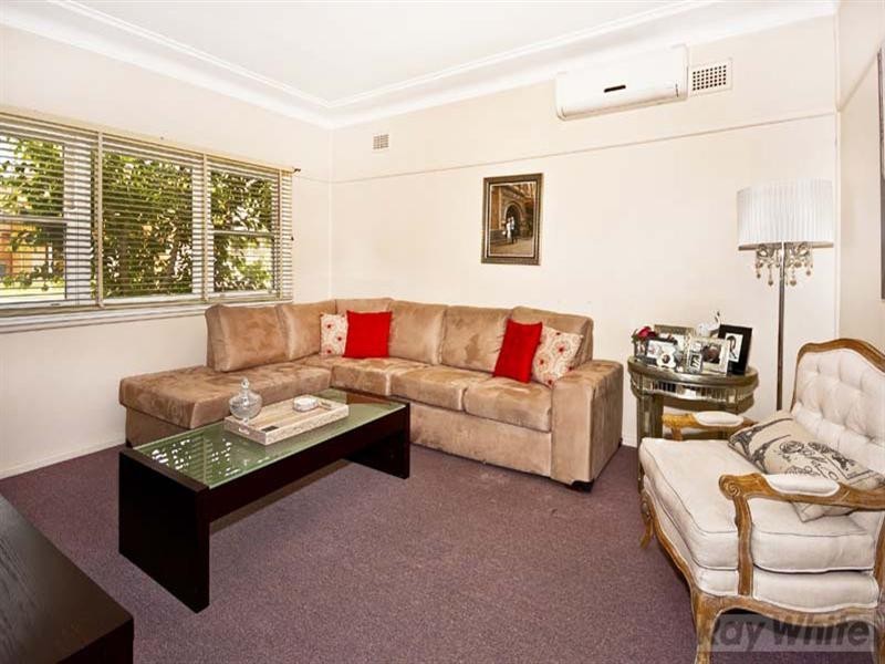 40 Eustace Street, Fairfield Heights NSW 2165