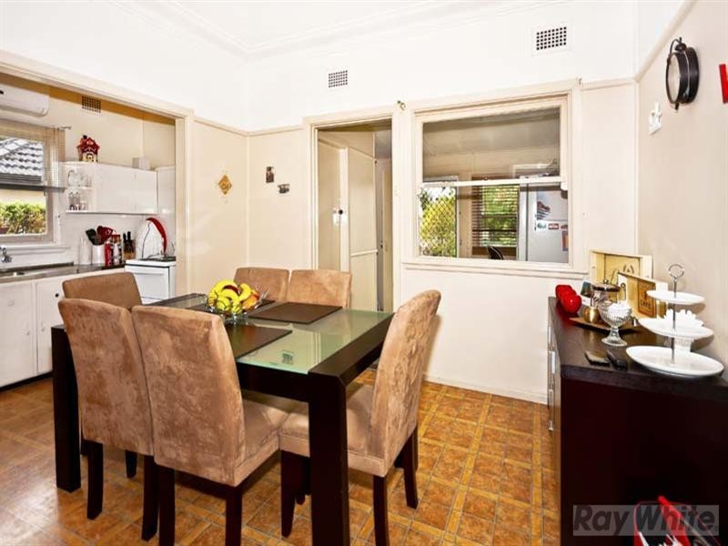 40 Eustace Street, Fairfield Heights NSW 2165