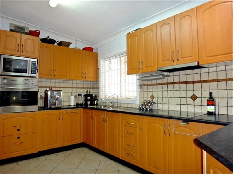 7 Edward Place, Canley Heights NSW 2166