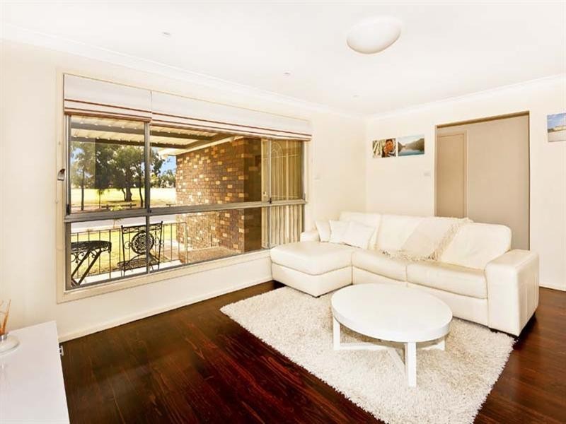 14 Garnet Street, Bossley Park NSW 2176