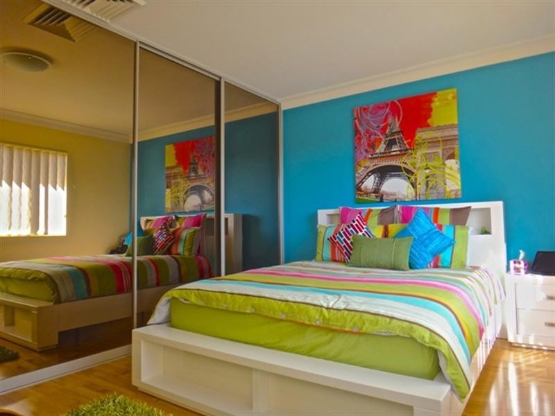 8 Hurkett Place, Bossley Park NSW 2176