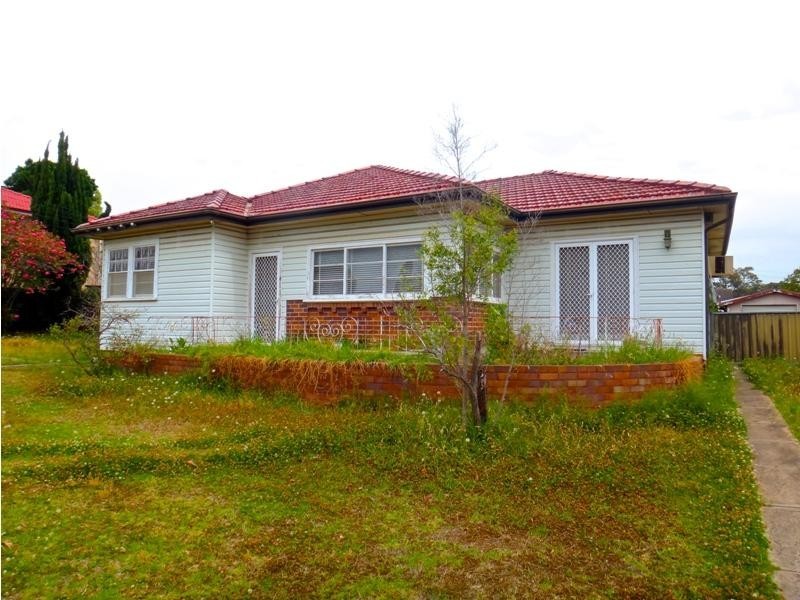 183 Neville Street, Smithfield NSW 2164