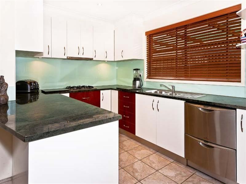 6 Ryder Road, Greenfield Park NSW 2176