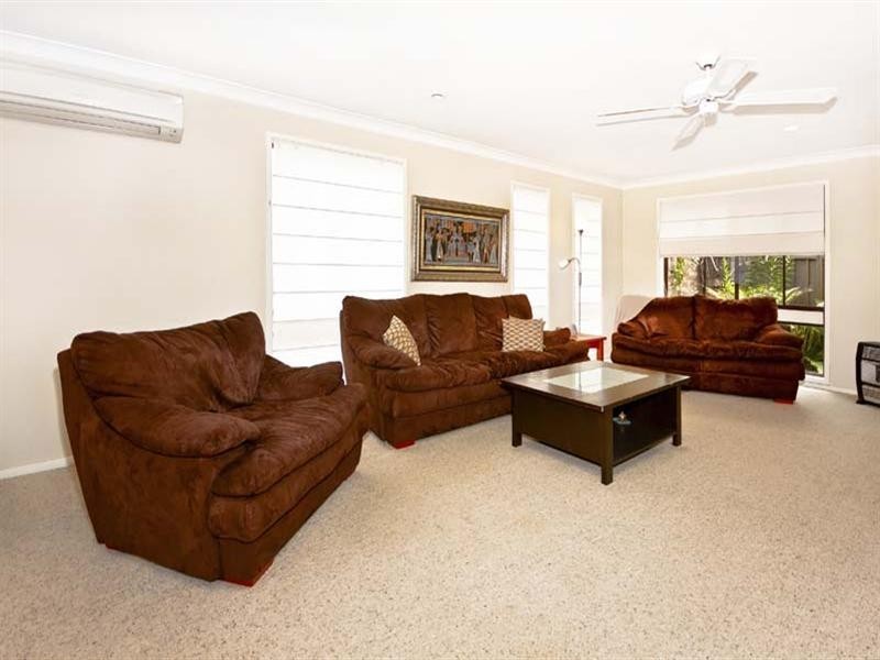 6 Ryder Road, Greenfield Park NSW 2176