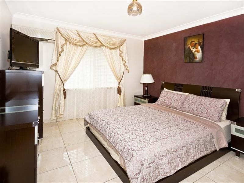 13 Esperance Crescent, Wakeley NSW 2176