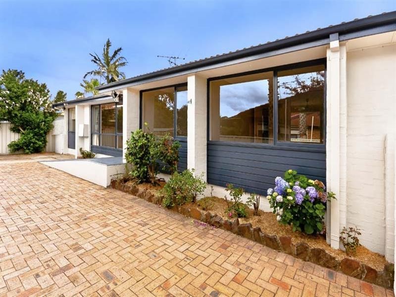 7 Coburg Place, St Johns Park NSW 2176