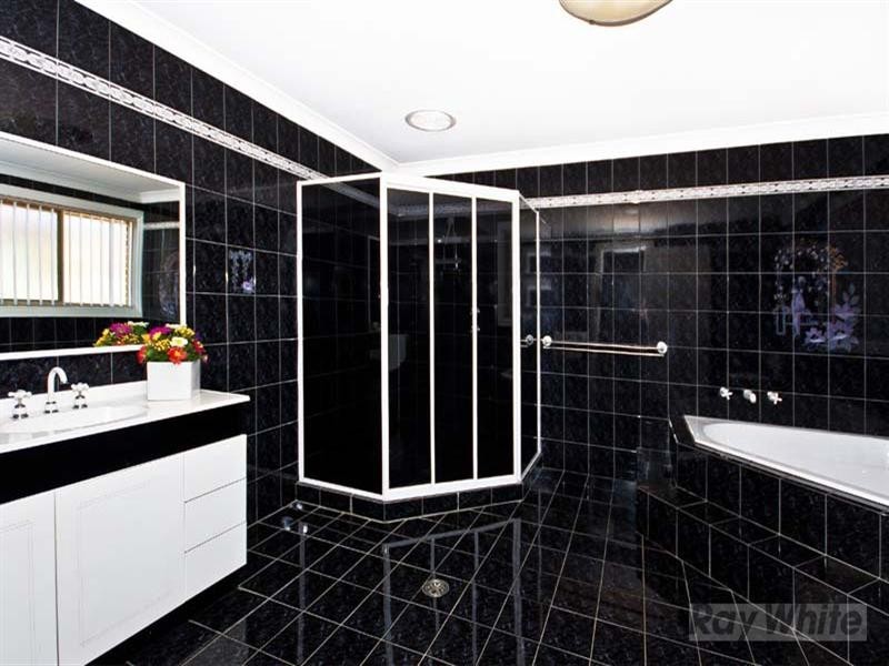 7 Bilboa Place, Edensor Park NSW 2176