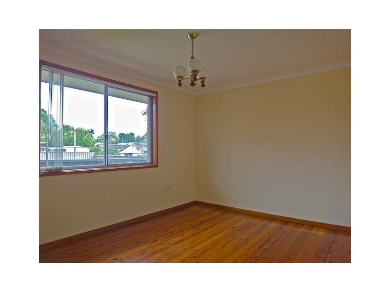 37 Hinkler Street, Smithfield NSW 2164